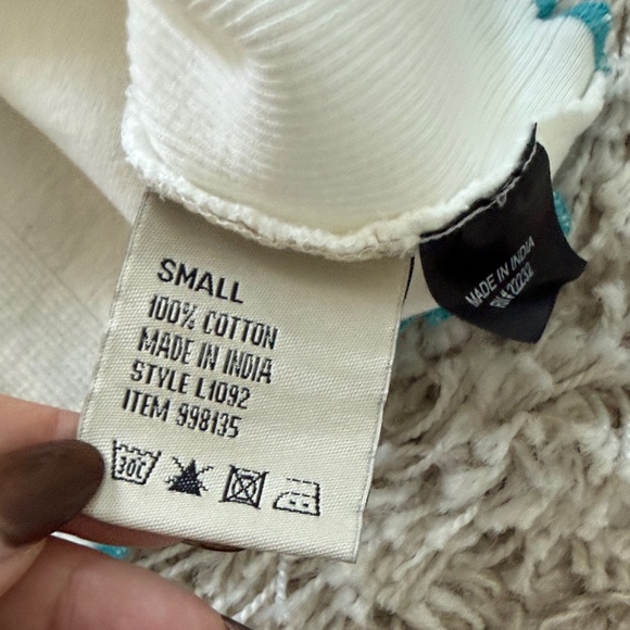 Y2K White Tank Top with Teal Beading - Picture 5 of 7